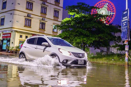 Khu đô thị giữa TP Hạ Long sụt lún 1 m, chủ đầu tư phủi trách nhiệm