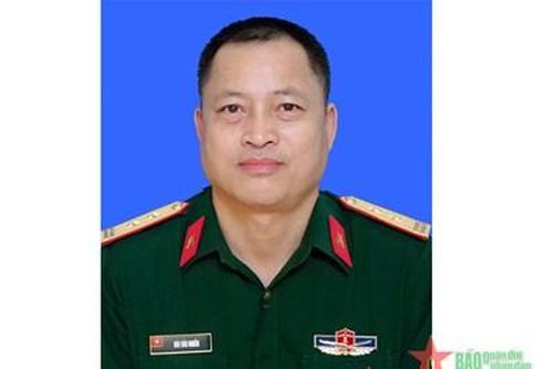 Trung tá QNCN Bùi Văn Nhiên quên mình khi cứu người đuối nước