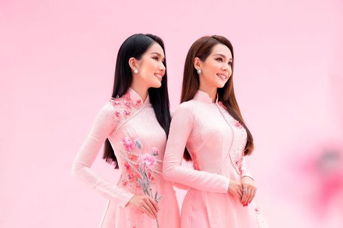 Á hậu Phương Anh và Miss International 2019 khoe vẻ đẹp 'một 9 một 10'