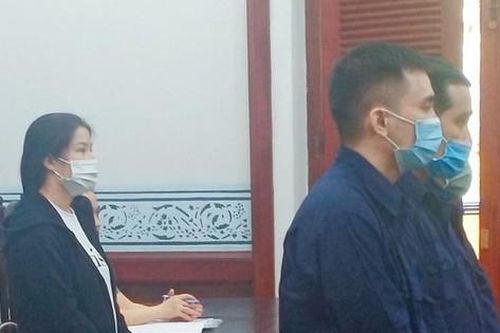 Thầy giáo bị nữ học viên dàn cảnh đánh ghen, tống tiền 700 triệu