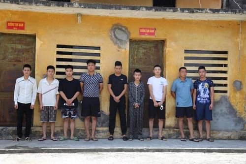 Bắt khẩn cấp 9 đối tượng về hành vi cố ý gây thương tích