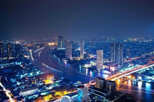Lãi suất tăng có nguy cơ gây khủng hoảng nợ hộ gia đình ở Thái Lan