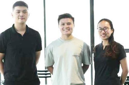 Quang Hải tập 4 tháng với chuyên viên tư vấn thể lực trước khi sang châu Âu