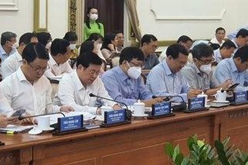 TP. Hồ Chí Minh: Tăng trưởng GRDP 6 tháng đầu năm đạt 3,82%