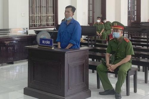 Cha gây án giết người chỉ vì chuyện con trai cho bạn vay 100.000 đồng