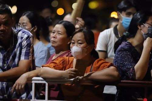 Đến xem nhạc Trịnh bị 'chặn cửa', Ban tổ chức nói gì?