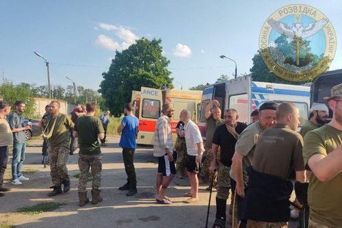 Ukraine 'nhận lại' 144 binh sĩ, ông Putin phủ nhận tấn công trung tâm thương mại