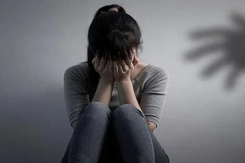 Bị tố hiếp dâm ở Tây Ban Nha, 2 nghệ sĩ Việt có thể bị xử lý thế nào