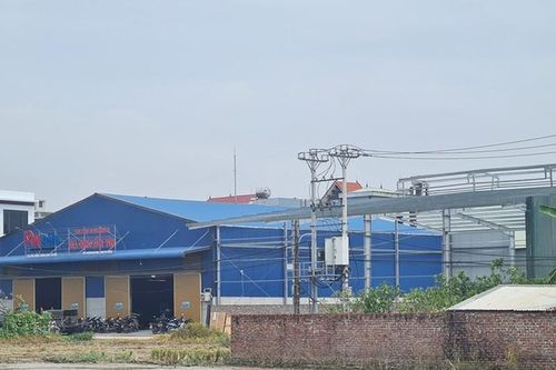 Đông Anh - Hà Nội: 'Hô biến' đất ao thành nhà xưởng trái phép tại xã Bắc Hồng?