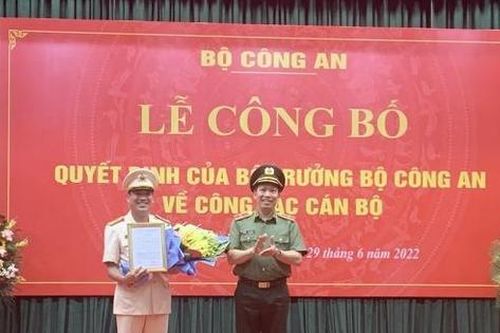 Bộ Công an công bố quyết định bổ nhiệm 2 tân Cục trưởng
