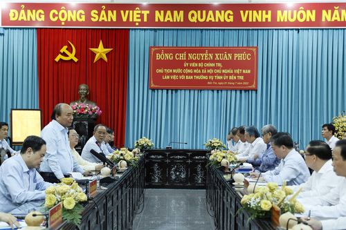 Hình ảnh Chủ tịch nước làm việc với Ban Thường vụ Tỉnh ủy Bến Tre