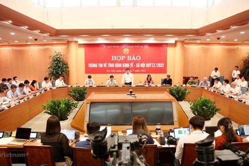Hà Nội nêu nguyên nhân ùn ứ rác thải trên địa bàn sau mưa lớn