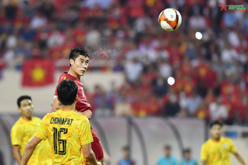 11 tác phẩm đoạt giải cuộc thi ảnh 'Khoảnh khắc SEA Games 31'