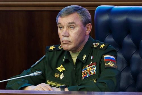 Tham mưu trưởng quân đội Nga thăm các đơn vị tham gia chiến dịch ở Ukraine