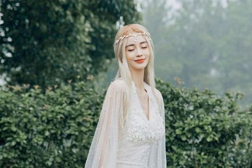 Rung động với tạo hình nữ hoàng trong phim 'Chúa tể những chiếc nhẫn' của Angela Baby