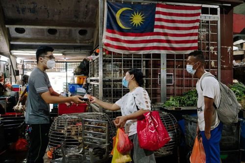 Vì sao lạm phát tại Malaysia thấp nhất khu vực?