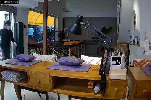 Triệu tập đối tượng hành hung dã man cô gái trong tiệm spa ở Đà Nẵng