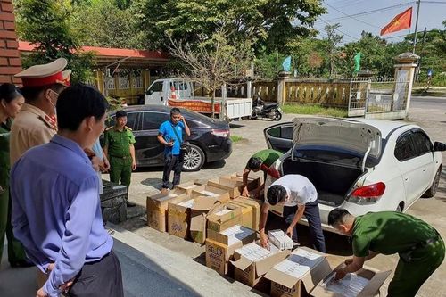 Khởi tố tài xế chở 6.500 gói thuốc Jet nhập lậu