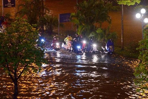 Hà Nội dự kiến dành gần 53.318 tỷ đồng cho các dự án chống ngập và xử lý nước thải