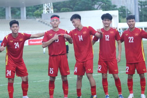 U19 Việt Nam thắng Philippines 4-1