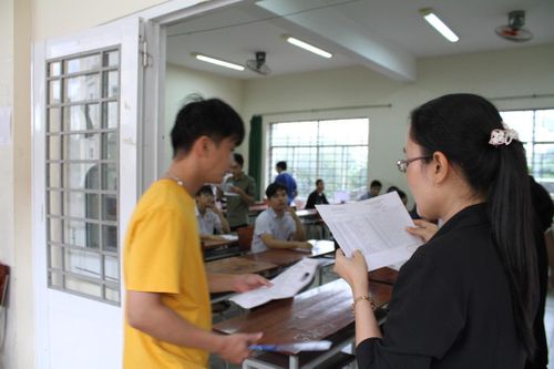 Trà Vinh lập đường dây nóng kỳ thi tốt nghiệp THPT