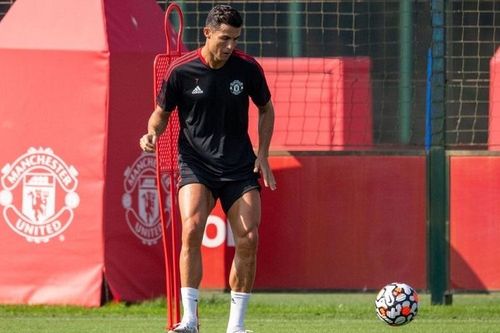 United sẵn sàng làm mọi cách để giữ chân huyền thoại Cristiano Ronaldo