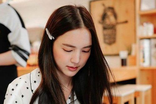 Nhìn chị dâu cũ mà tôi ngậm ngùi muốn anh chị được về lại với nhau