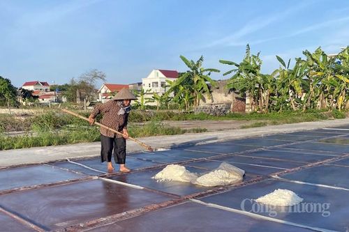 Đất muối Diêm Điền bao giờ trở lại?