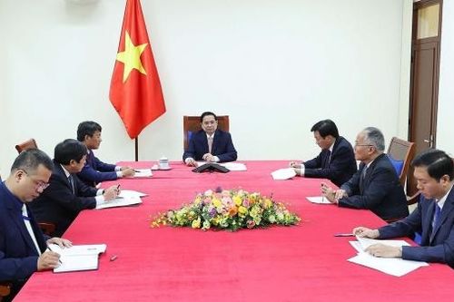 Thủ tướng Phạm Minh Chính điện đàm với Thủ tướng Hàn Quốc