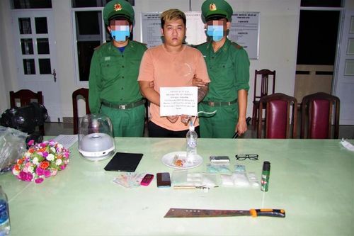 Bắt giữ 2 đối tượng cùng 16 gói ma túy tại TP. Vũng Tàu