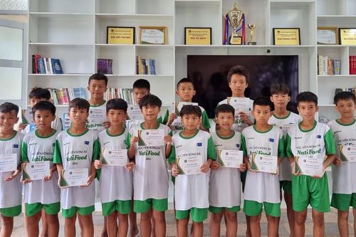 Học viện Nutifood đón 17 tài năng được đánh giá tốt nhất sau 15 năm của JMG: Cuộc đầu tư hơn 130 tỷ!