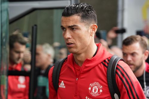Đằng sau sự biến mất của Ronaldo ở MU