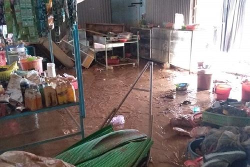 Kiểm tra công ty gây ngập lụt nhà, cây trồng của 62 hộ dân