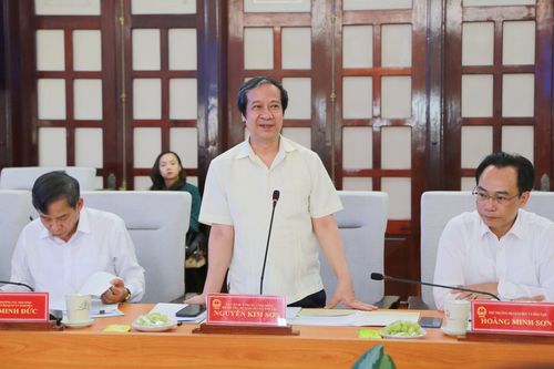 Bộ trưởng Nguyễn Kim Sơn: Giáo dục Thừa Thiên - Huế đang được đặc biệt quan tâm