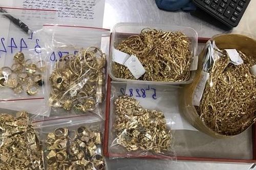 Bắt nhóm nghi phạm đột nhập tiệm vàng, trộm 60 lượng