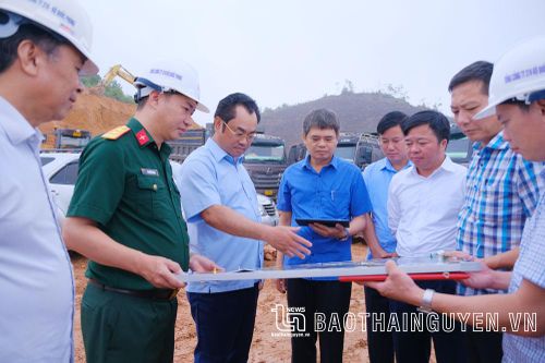 Tập trung cao độ giải phóng mặt bằng và thi công Tuyến đường liên kết