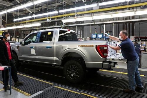 Ford đang phục hồi tốt trên sân nhà
