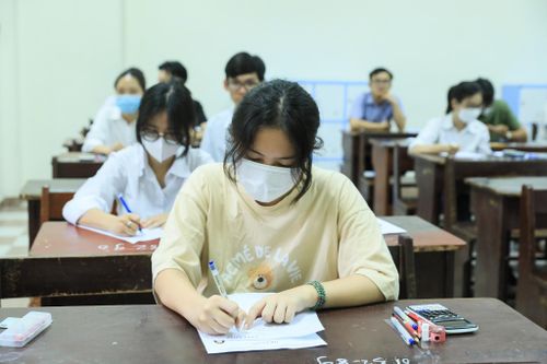 Bộ GD-ĐT cảnh báo việc 'nhiễu' thông tin về đề thi