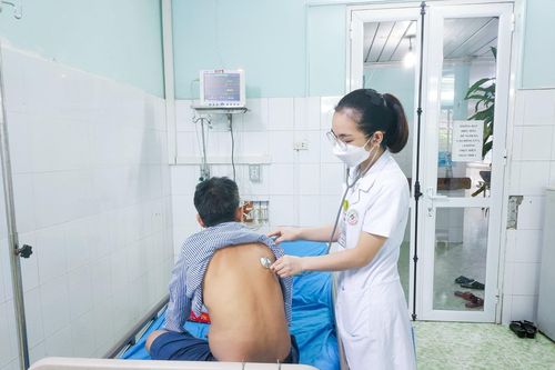 Ngộ độc sau khi hút thuốc lá điện tử