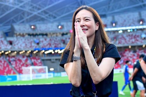 Bị điều tra, 'Madam' Pang đối diện nguy cơ mất chức tại ĐT Thái Lan