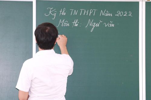 Giáo viên xứ Nghệ nhận xét về đề thi môn Ngữ văn