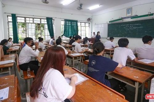 Nghi vấn lộ đề thi tốt nghiệp THPT môn Ngữ văn: Đã chuyển vụ việc sang Bộ Công an
