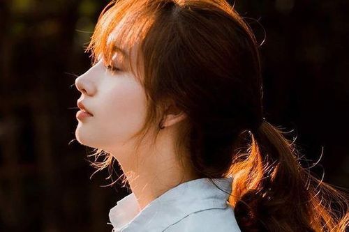 Chị chồng nhét vào tay 50 triệu sau 2 tháng tôi chăm ở cữ