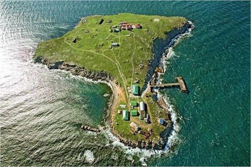 Kiev tuyên bố kiểm soát đảo Rắn, Tổng thống Nga cảnh báo chưa dốc sức ở Ukraine
