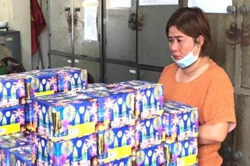 Phá đường dây buôn bán, vận chuyển pháo lậu, thu 2,5 tạ pháo