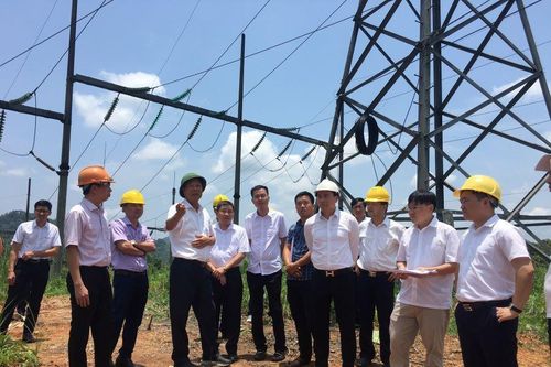 Tháo gỡ khó khăn các dự án lưới điện tại tỉnh Hà Giang