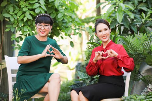 Nghệ sĩ Phương Dung hé lộ nguồn gốc ra đời biệt danh 'thánh bào show'