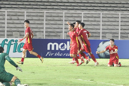 Kết quả giải U19 Đông Nam Á: U19 Việt Nam cùng U19 Thái Lan vào bán kết