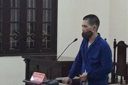 Lĩnh 17 năm tù vì nhiều lần xâm hại con gái ruột