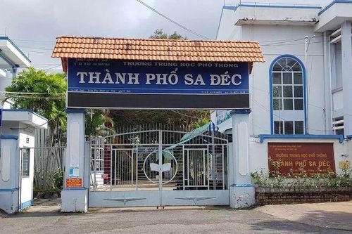 Kỷ luật hiệu trưởng thuê người nhập học bạ ở Đồng Tháp